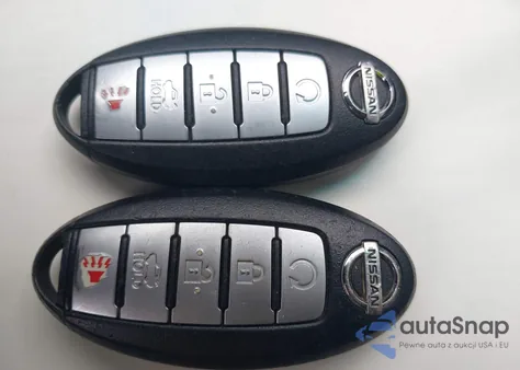 2015 Nissan Altima 2.5 Sv из США, поврежденный, VIN 1N4AL3AP7FC590705